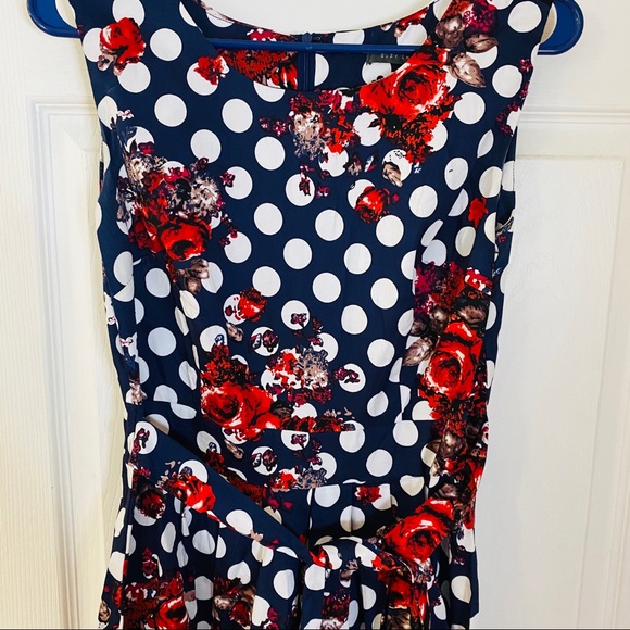 Summer Floral/Polka Dot Dress - Picture 3 of 9